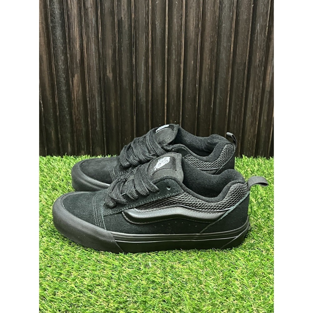 Size 4 - Vans Knu-Skool Unisex Triple Black VN0009QCBKA
